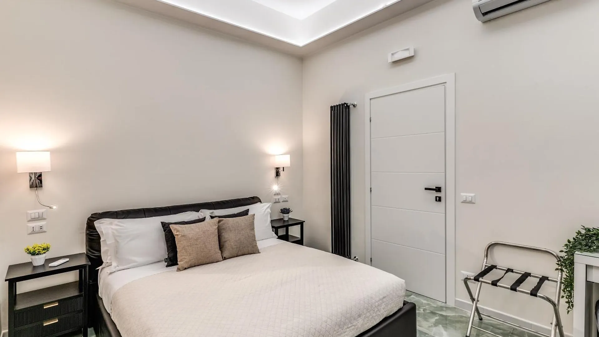 Adriana 5 Luxury Rooms Rome Guest house
