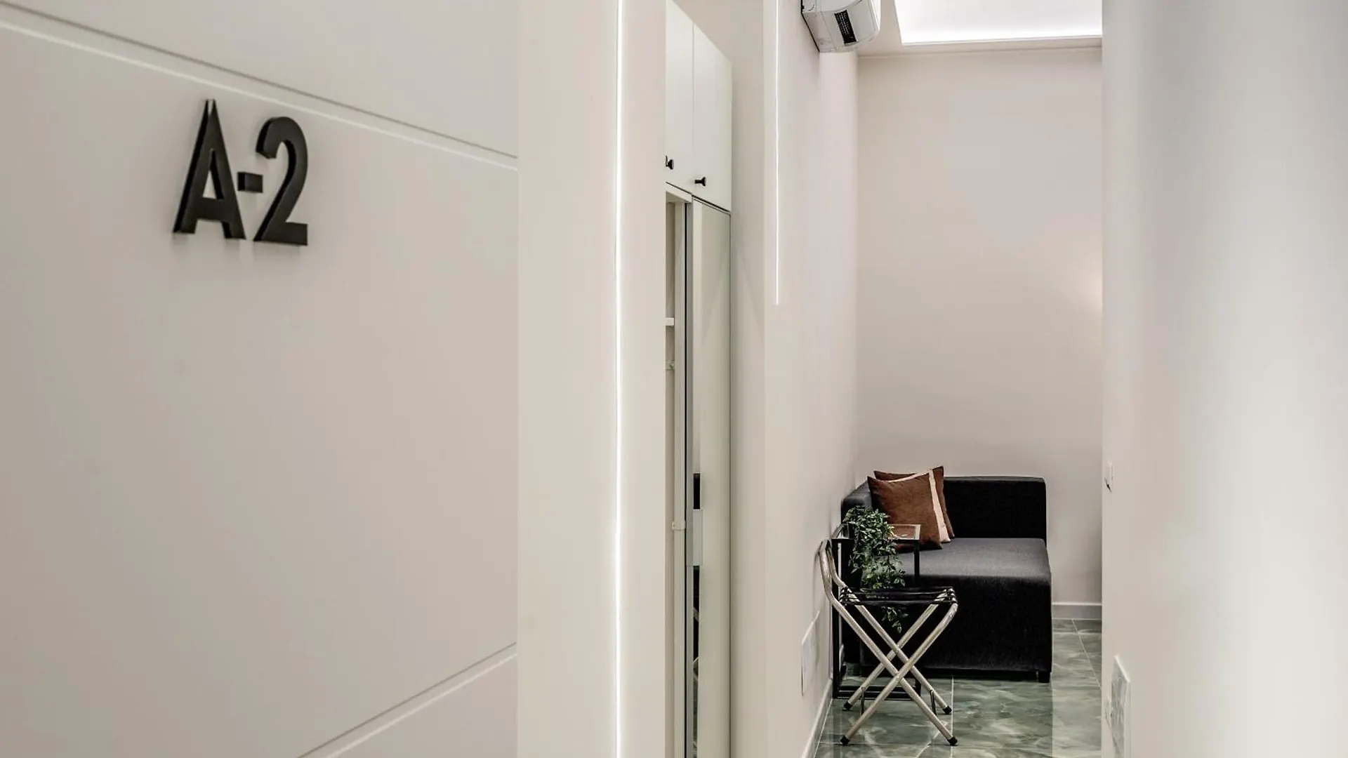 Adriana 5 Luxury Rooms Roma Pensión