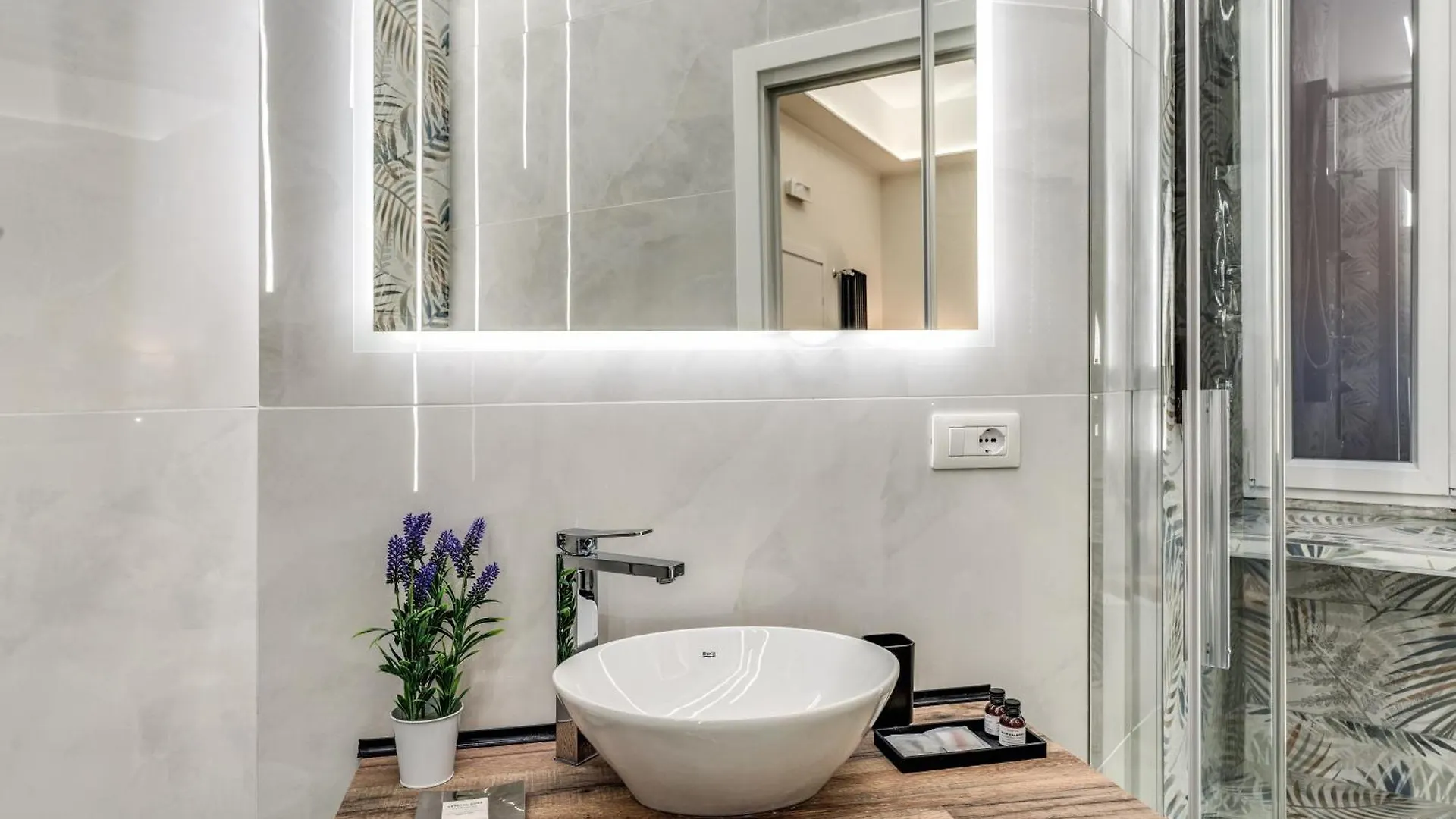 Adriana 5 Luxury Rooms Roma