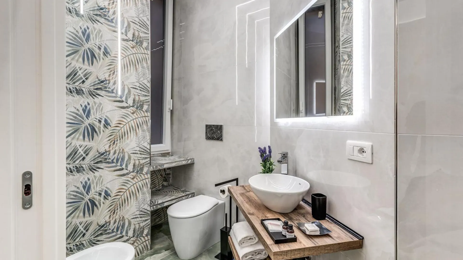 Pensión Adriana 5 Luxury Rooms Roma